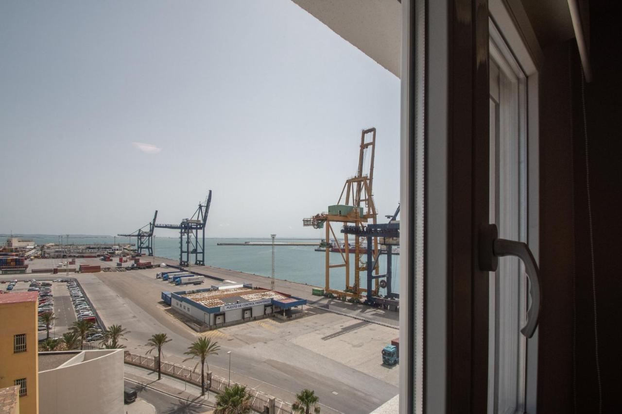 Appartamento Apartamento La Niña de Cádiz Esterno foto