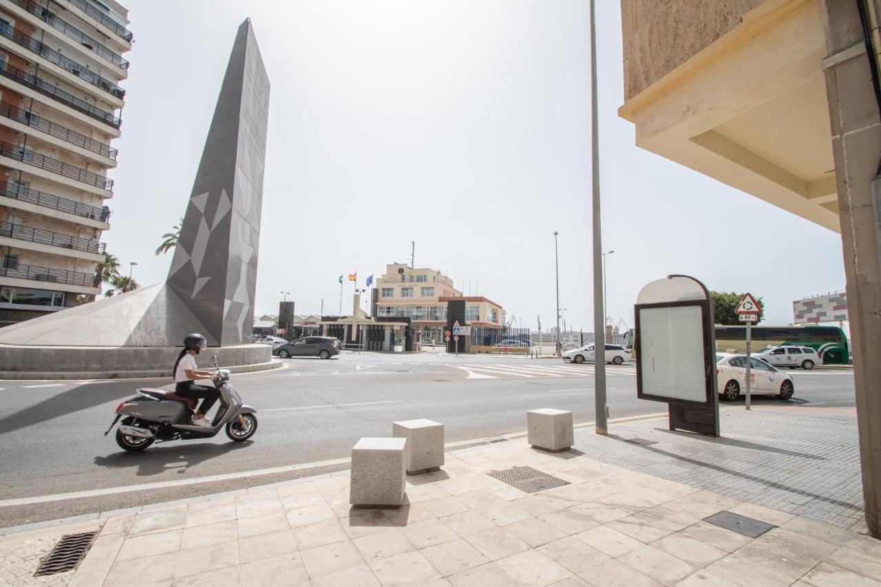 Appartamento Apartamento La Niña de Cádiz Esterno foto